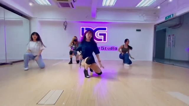 Sexy Jazz - Natasha (2022 showcase) смотреть онлайн