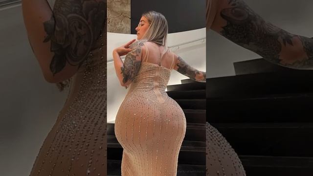 Jen Brett ~ Curvy Plus Size Model ~ Bio & Facts смотреть онлайн