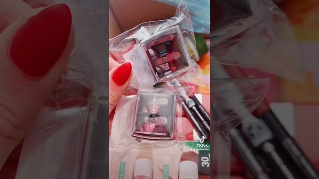 Yves Rocher ➡️ un altro ordine più piccolo iò per le mie clienti 💚 #yvesrocher #belleza #consulente смотреть онлайн