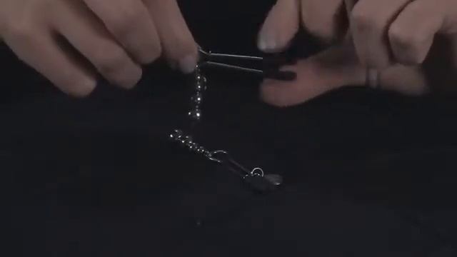 Fifty Shades of Grey The Official Pleasure Collection The Pinch Adjustable Nipple Clamps смотреть онлайн