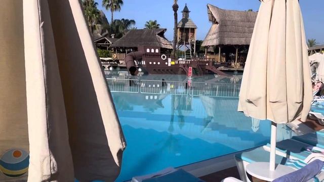 Pegasos World hotel in the morning - 28.07.2023 #pegasosworld #turkey #vacation смотреть онлайн