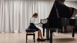 И.С. Бах. Трехголосная инвенция № 4 d-moll,
С. Прокофьев. Скерцо D-dur