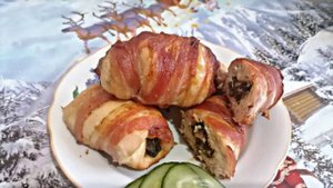 Рулеты. @ С беконом. Вкусно но не бюджетно.