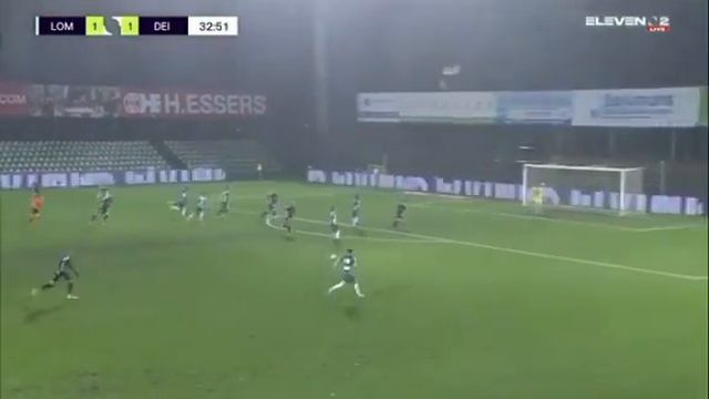Triplete de Manfred Ugalde vs Deinze смотреть онлайн