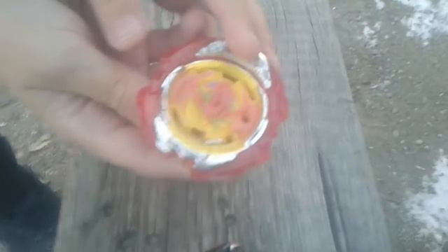 Распоковка бейблэйда,геркулес, феникс,атская саламандра смотреть онлайн