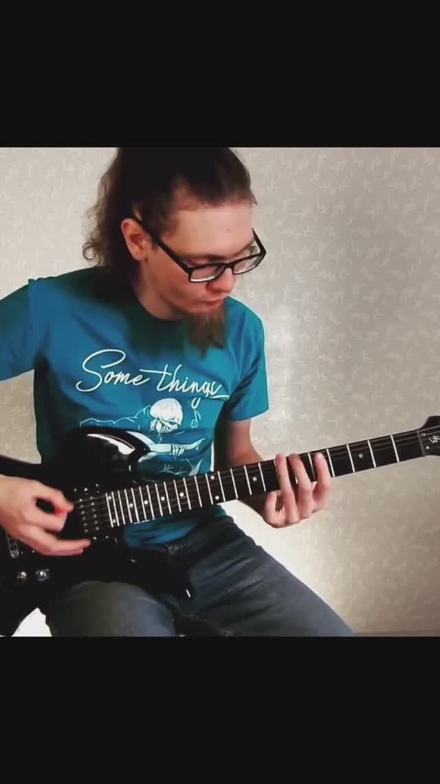 seek an destroy #guitar #guitarcover #metallica #shortsclip #metalhead