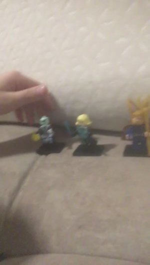 Юра-Бло. Распаковка фигурок-Lego.