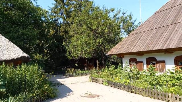 Запрошуємо до мальовничої садиби Івана Котляревського смотреть онлайн