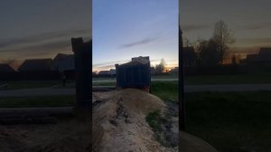 Шахман 30 тонн.Доставка песка Марий Эл.