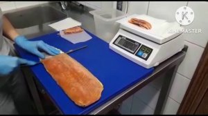 Лосось копченый нарезка п ф