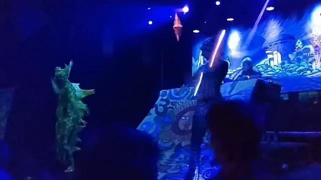 Копия видео "Маша и Наташа. Клуб Город 05.0102018" смотреть онлайн