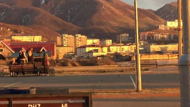 Город Холмск. Уличные танцы. смотреть онлайн