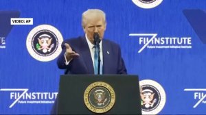 ⚡️СРОЧНО! Трамп вышел с НОВЫМ заявлением о Зеленском. Слушайте, что СКАЗАЛ. Зал АЖ ЗАТИХ от этого