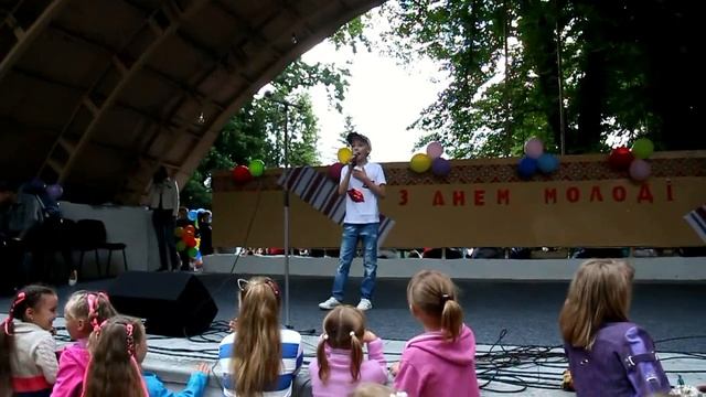 011 Назар Кузьма Котула учасник ВС Ейфорія з піснею Лайкни на концерті ДЕНЬ МОЛОДІ БУСЬК 2018 2792 смотреть онлайн