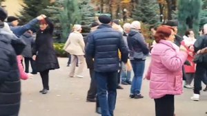 ЦВЕТЕТ,ЦВЕТЕТ ВОЗЛЕ ДОМА КАЛИНА! #kharkiv #dance
