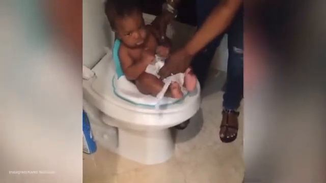 Kandi Burrusss is potty training her four month old baby Ace смотреть онлайн