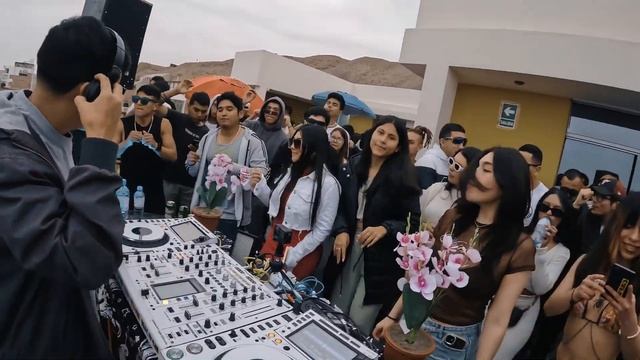 MALCA ᴾᴱ Live Set | Huanchaco - Trujillo смотреть онлайн