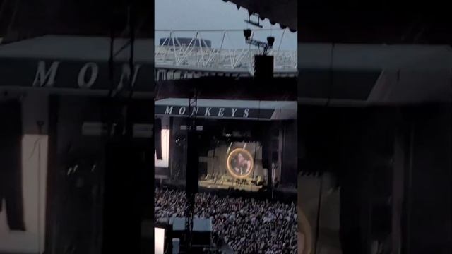 Arabella Live - Emirates 16|6|2023 - Arctic Monkeys смотреть онлайн