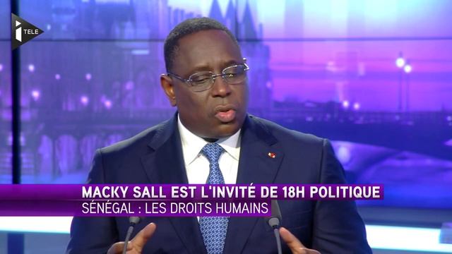 Macky Sall : "Au nom de quoi, l'homosexualité dépénalisée doit être une loi universelle?" смотреть онлайн