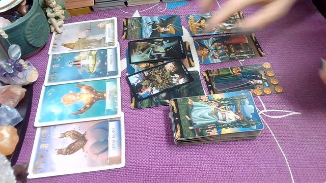 May 3, 2024 Loyalty Is Important But....All Signs! Daily Tarot смотреть онлайн