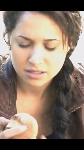 Это Не Хлеб .. [ фрагмент из фильма очень голодные игры пародия черный юмор shorts video top humor смотреть онлайн