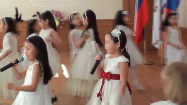 Праздничный концерт к 8 марта Улан-Баторский филиал РЭУ им. Г.В. Плеханова