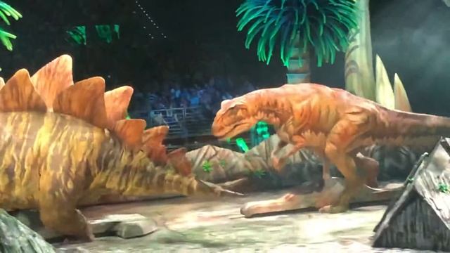 Динозаври Арена Армеец 3 смотреть онлайн