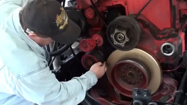 Cummins ISX How to install AC belt by Rawze смотреть онлайн