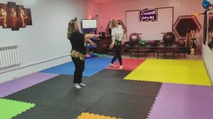 Восточный танец. Пластика, связки. часть 3.