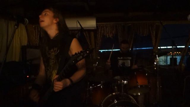 Dead Edition - Cut To Black (Live at "Kashtan 5", Kiev, 03.07.2016) смотреть онлайн