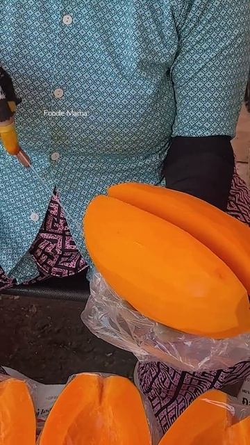 Only $0.8! Tropical Fruit Papaya - Fruit Cutting Skills - Vietnamese Street Food