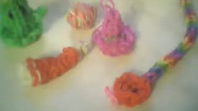 Мои фигурки и браслеты из резиночек | Rainbow Loom смотреть онлайн