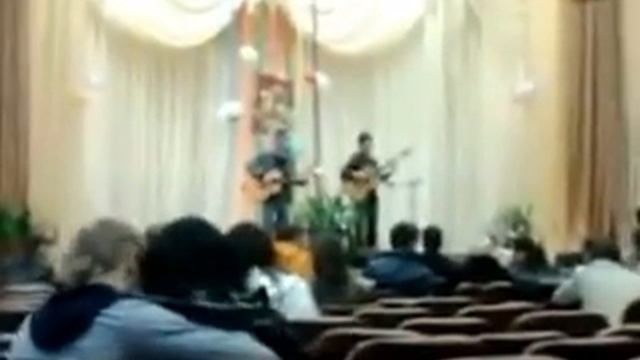 гуняя и его гитара.mp4 смотреть онлайн