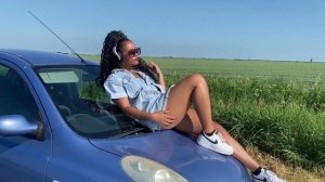 M E L I S S A - Kiss Me Now (Official Music Video)