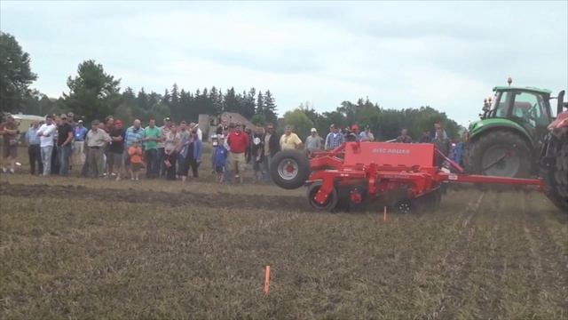 Tillage Demo Looks to Help Farmers Deal with Red Clover смотреть онлайн