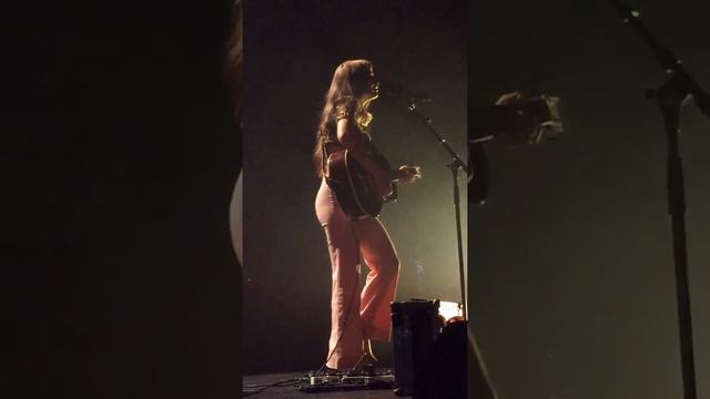 Lauren Ruth Ward 13/04/17 I Feel Cool opening for LP Paris Pleyel смотреть онлайн