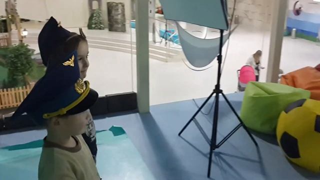 Город профессий, Киев, Art Mall  ч.1 смотреть онлайн