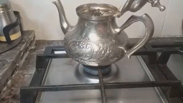 طريقة تحضير شاي بالنعناع العرق سوس الويزا смотреть онлайн