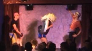 Аладора Беранже и шоу "Райские птицы"