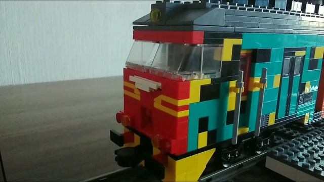 Lego электропоезд ЭР25 (БДЖ ЕМВ 32)