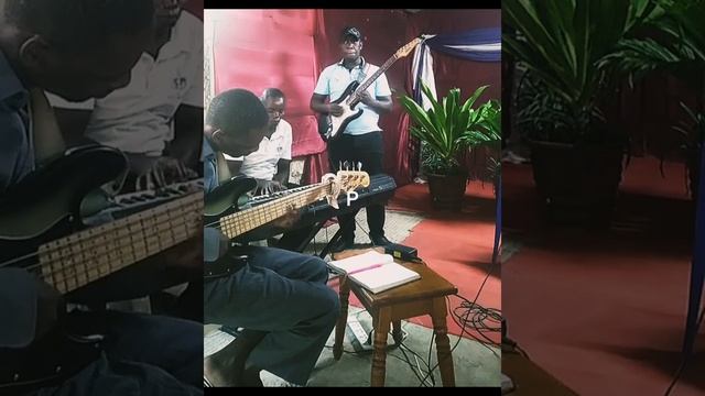 Sam Solo- Seben new techns