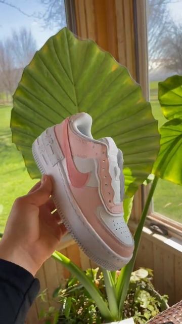 Custom Pink Nike Air Force Shadows #shorts #angeluspaint #badbunny #tutu #camilo смотреть онлайн