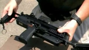 Оружие будущего пистолет пулемет "MP-7"