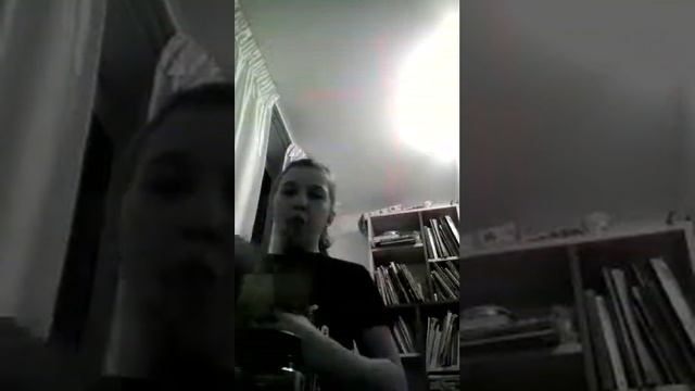 Девка ест лимон не запивая смотреть онлайн