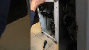 Не сливает Индезит
