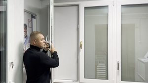 Инструкция при выпадании верхней петли