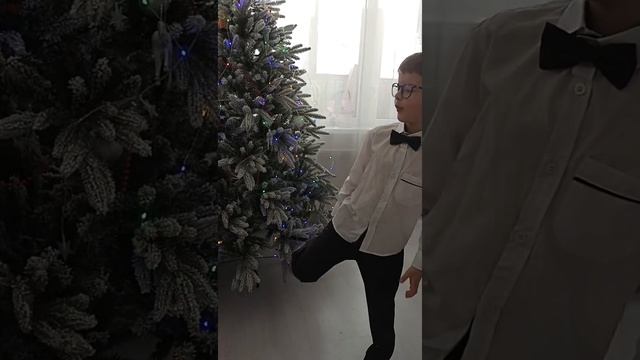 с новым годом смотреть онлайн