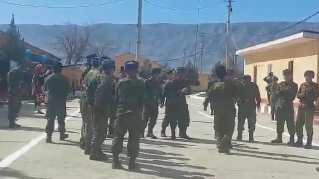 Фарзонаи Хуросони бахри сарбозони части нохияи Хуросон дехаи Кизил Кала поделиться кунен лайк г смотреть онлайн