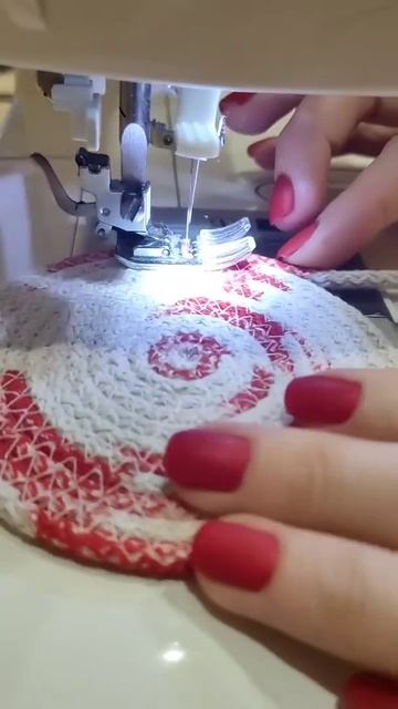 Как шить из шнура.
