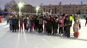 (Рыбинск-40) МИР! ДРУЖБА! КОНЬКИ!